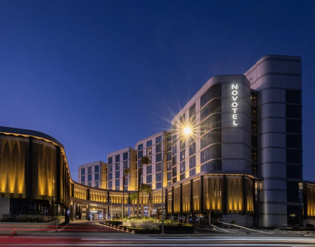 Cabravale Club Resort and Novotel Sydney Cabramatta lit up at night, the hotel and dining venue in Canley Vale
