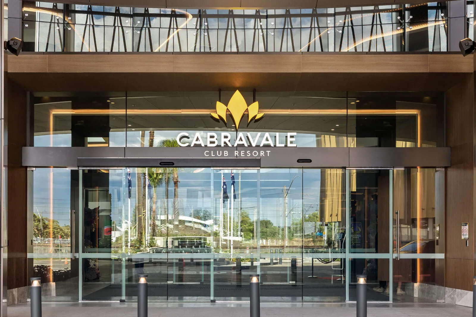 Main pedestrian entrance to Cabravale Club Resort on Railway Parade, Canley Vale