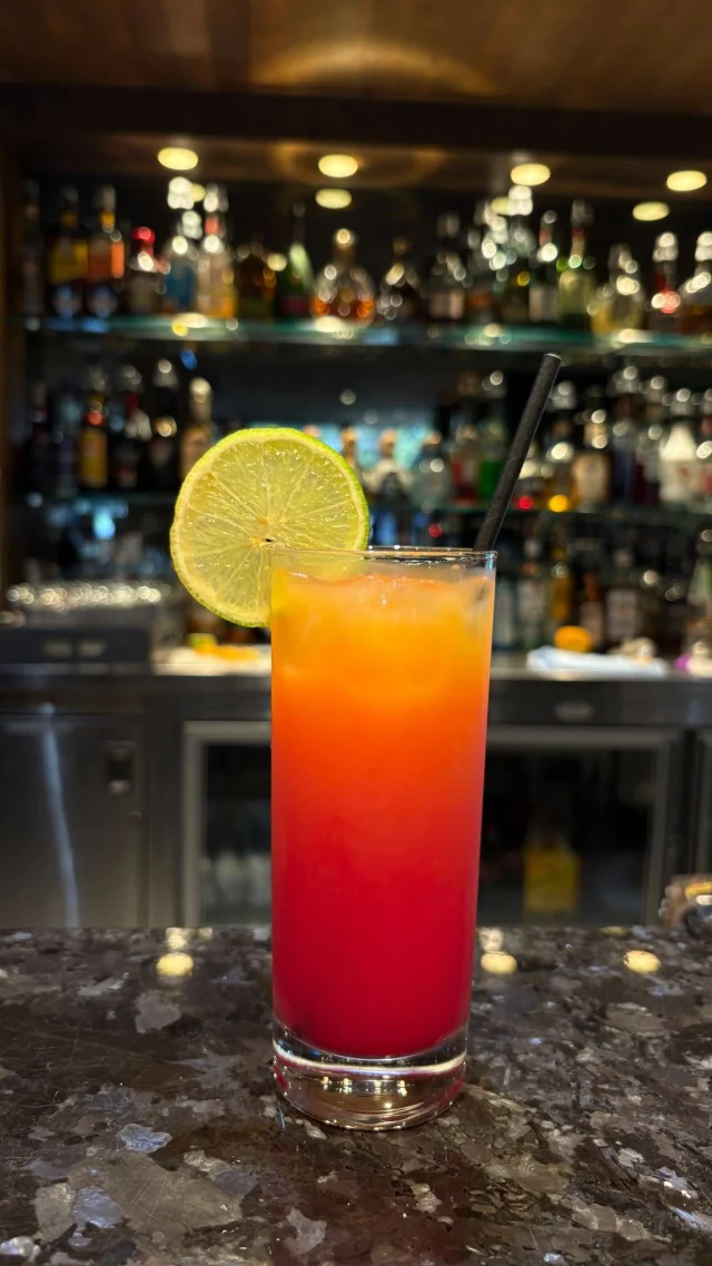 Cold outside? Warm things up with our special Tequila Sunrise.

A splash of tequila, a touch of citrus, and just the right amount of kick. Ask for one next time you’re at the bar.

#cabramatta #yourlocalclub #yourlocalclubnsw #canleyvale #cabramattacommunity #cabravalediggers #cabravalediggersclub #cocktails #tequilasunrise
