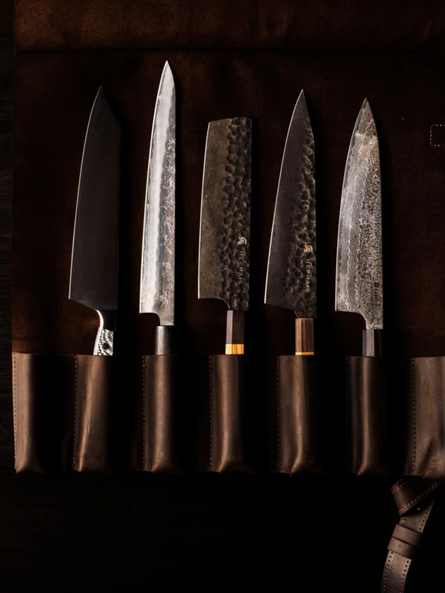 Edges sharpened. Fire waiting.
Almost time.

Magma by Dany Karam opens 19th of November.

#magma  #danykaram  #cabravale