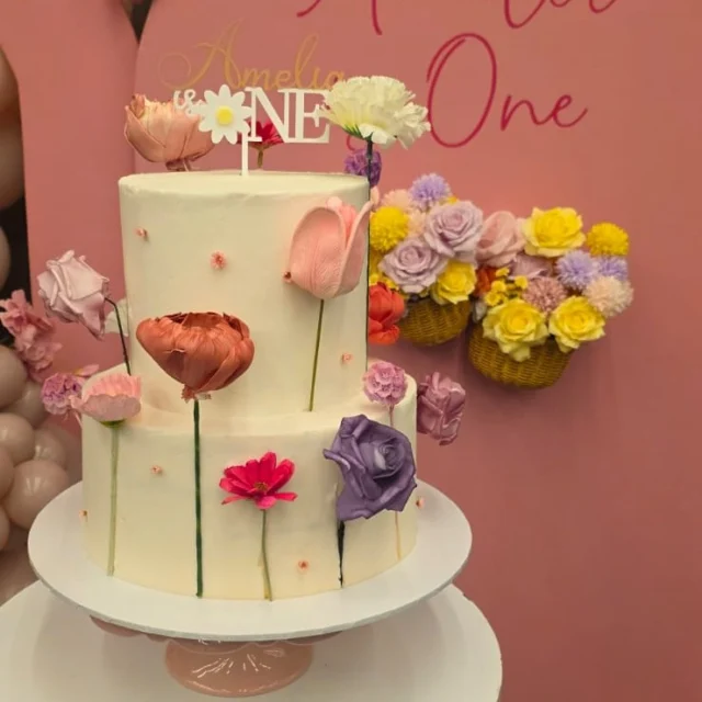 A Sweet Centerpiece for a Special Celebration ✨🎂

At CECC, we offer dedicated facilities to store and present desserts with care, ensuring your cake and sweet creations are perfectly looked after until it’s time to celebrate.

From styling to seamless service, we’re here to elevate every moment of your event. 💕

#cabravaleeventsandconferencecentre #canleyvale #cabramatta #sydneyvenues #venuessydney #venuehiresydney #birthdaycelebration #eventspace