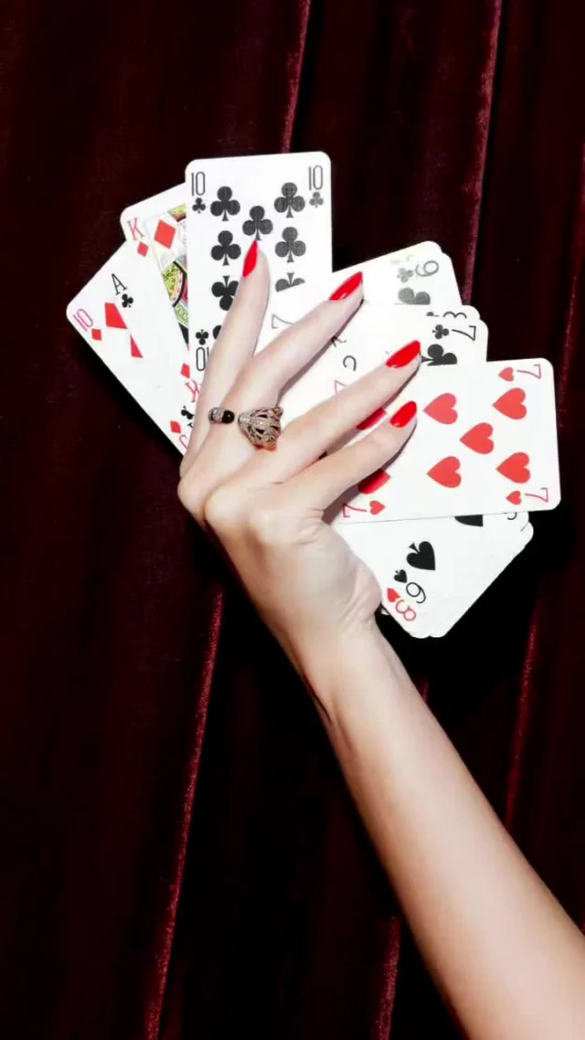 Could three cards win you $3,000?
 
Choose any three cards for your chance to multiply your $500 base prize.
 
♦ Match 2 cards with a number or suit to win $1,000
♣ Match 3 cards with a number or suit to win $3,000
 
Every Thursday from 7:30PM.
 
#CabravaleClubResort #YourPlaceToPlay #MembersOnlyPromotion #3OfAKind #Win