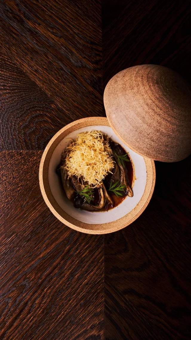 Another delicious Autumn addition to our menu. Duck liver custard and MindRise Farm mushrooms @mindrise.au. Available for a limited time.

#magma #danykaram #cabravale